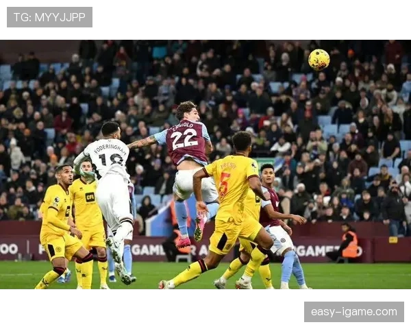 阿彻闪耀英超赛场，关键表现助球队力克强敌