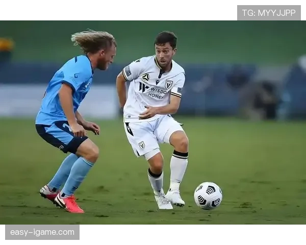 西甲绿条纹队顽强逆转，状态回暖彰显强大战斗力