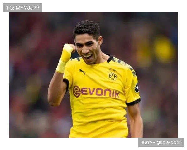 阿什拉夫重返多特蒙德,开启职业生涯新篇章 阿什拉夫重返多特蒙德,开启职业生涯新篇章