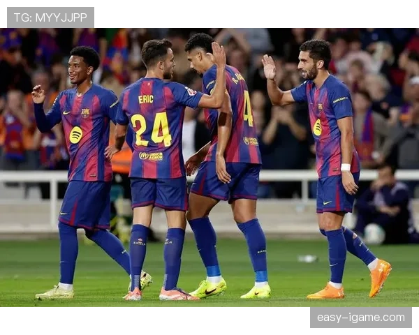 西甲球队最新排名：皇马领跑，巴萨紧随，竞争格局走势清晰