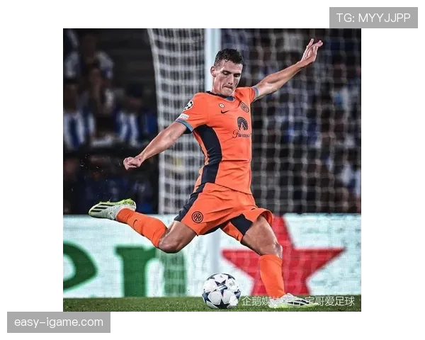 阿切尔比本赛季防守数据表现稳健,拦截与抢断效率持续提升 阿切尔比本赛季防守数据表现稳健,拦截与抢断效率持续提升