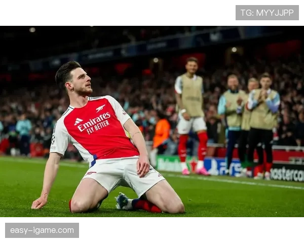 赖斯与亨德森:中场领袖气质的结构与影响差异 赖斯与亨德森:中场领袖气质的结构与影响差异